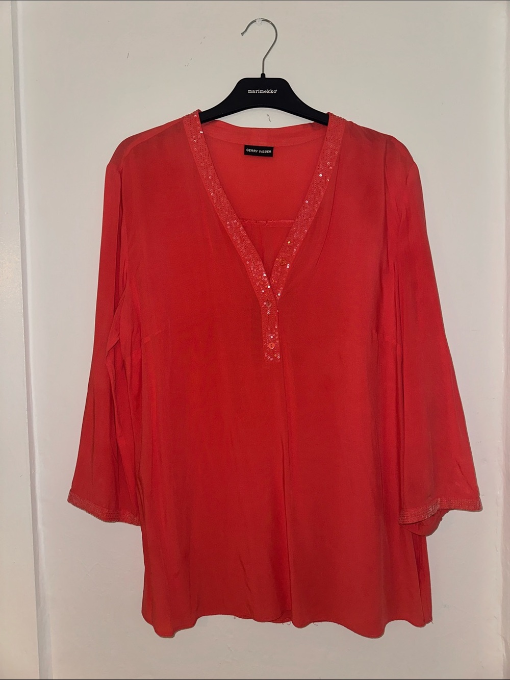 Gerry Weber Coral Orange V‑Neck Tunic with Sequin Trim